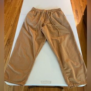 Urban Outfitters capri cargo pant